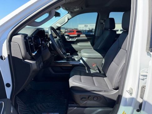 Certified 2025 Chevrolet Silverado 1500 LT Trail Boss w/ LT Trail Boss Premium Package image 2