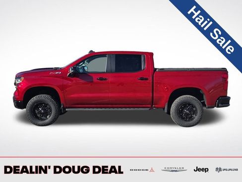 Used 2024 Chevrolet Silverado 1500 LT Trail Boss w/ LT Trail Boss Premium Package image 3