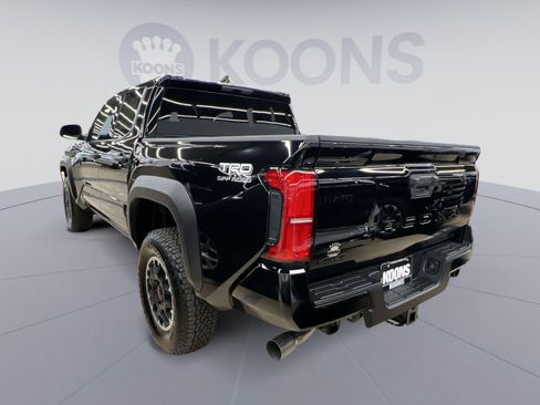 Used 2026 Toyota Tacoma TRD Off-Road AWD/4WD image 2