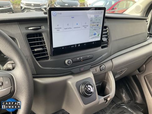 Used 2022 Ford E-Transit Medium Roof image 35