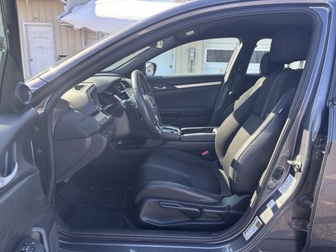 Used 2019 Honda Civic Sport image 12