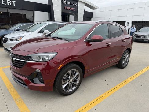 Used 2023 Buick Encore GX Select w/ Sport Touring Package AWD/4WD image 1