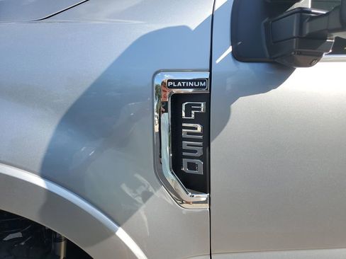 Used 2022 Ford F250 Platinum w/ Tremor Off-Road Package image 29