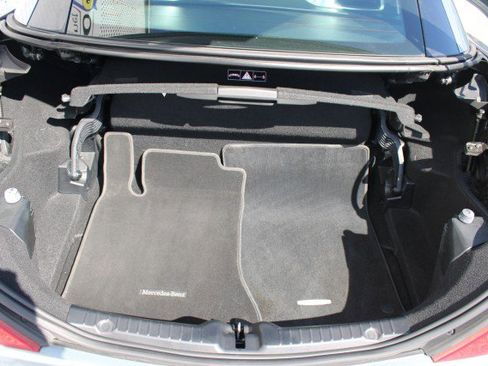 Used 2013 Mercedes-Benz SLK 250 image 16