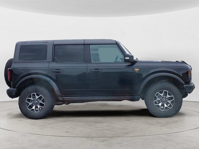 Used 2024 Ford Bronco Badlands AWD/4WD image 6