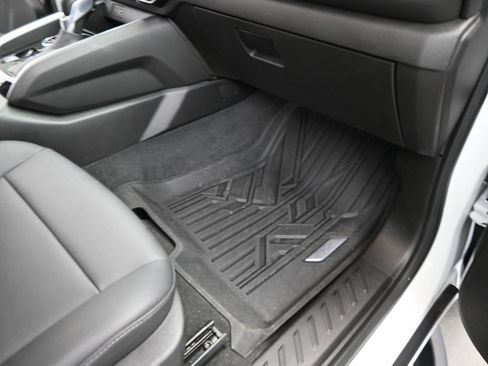 Certified 2023 Chevrolet Colorado LT w/ LT Convenience Package III image 20