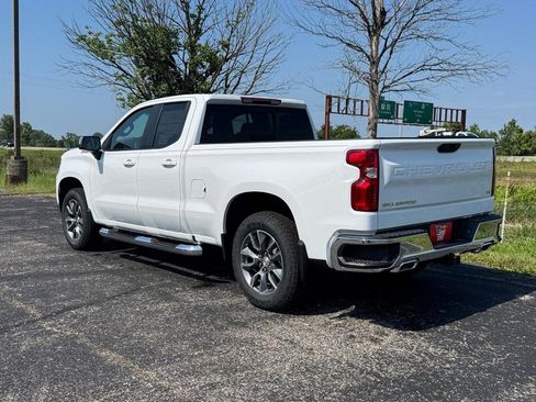 New 2026 Chevrolet Silverado 1500 LT image 3