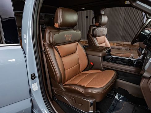 Used 2026 Ford F250 King Ranch w/ Chrome Package image 28