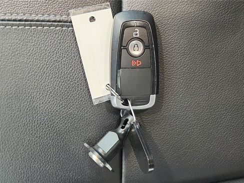 Used 2023 Ford Ranger Lariat w/ Technology Package image 41