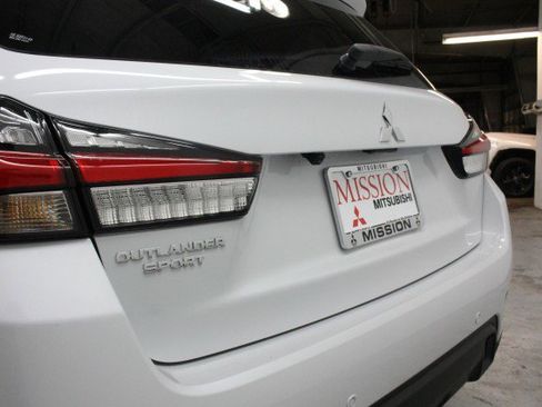 New 2026 Mitsubishi Outlander Sport ES image 4