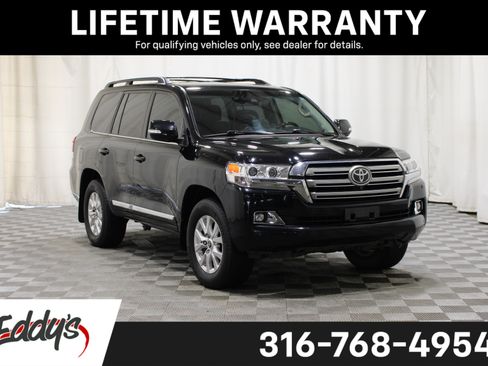 Used 2018 Toyota Land Cruiser AWD/4WD image 1