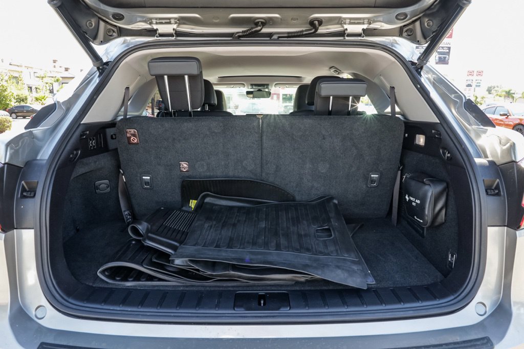 Used 2020 Lexus RX 350L FWD w/ Premium Package image 22