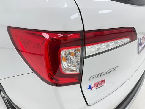 Used 2022 Honda Pilot Touring image 36