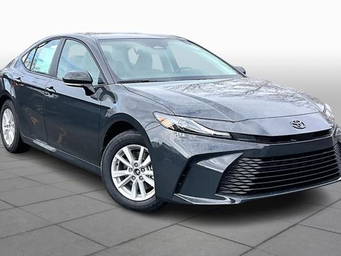 New 2026 Toyota Camry LE image 2