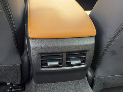 Used 2025 Lexus IS 300 300 CAM,SUNROOF,CLMT STS,BLIND w/ Premium Package image 40