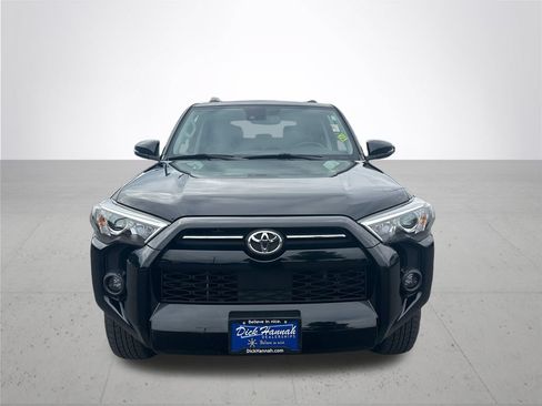 Used 2023 Toyota 4Runner SR5 Premium w/ Moonroof Package AWD/4WD image 3