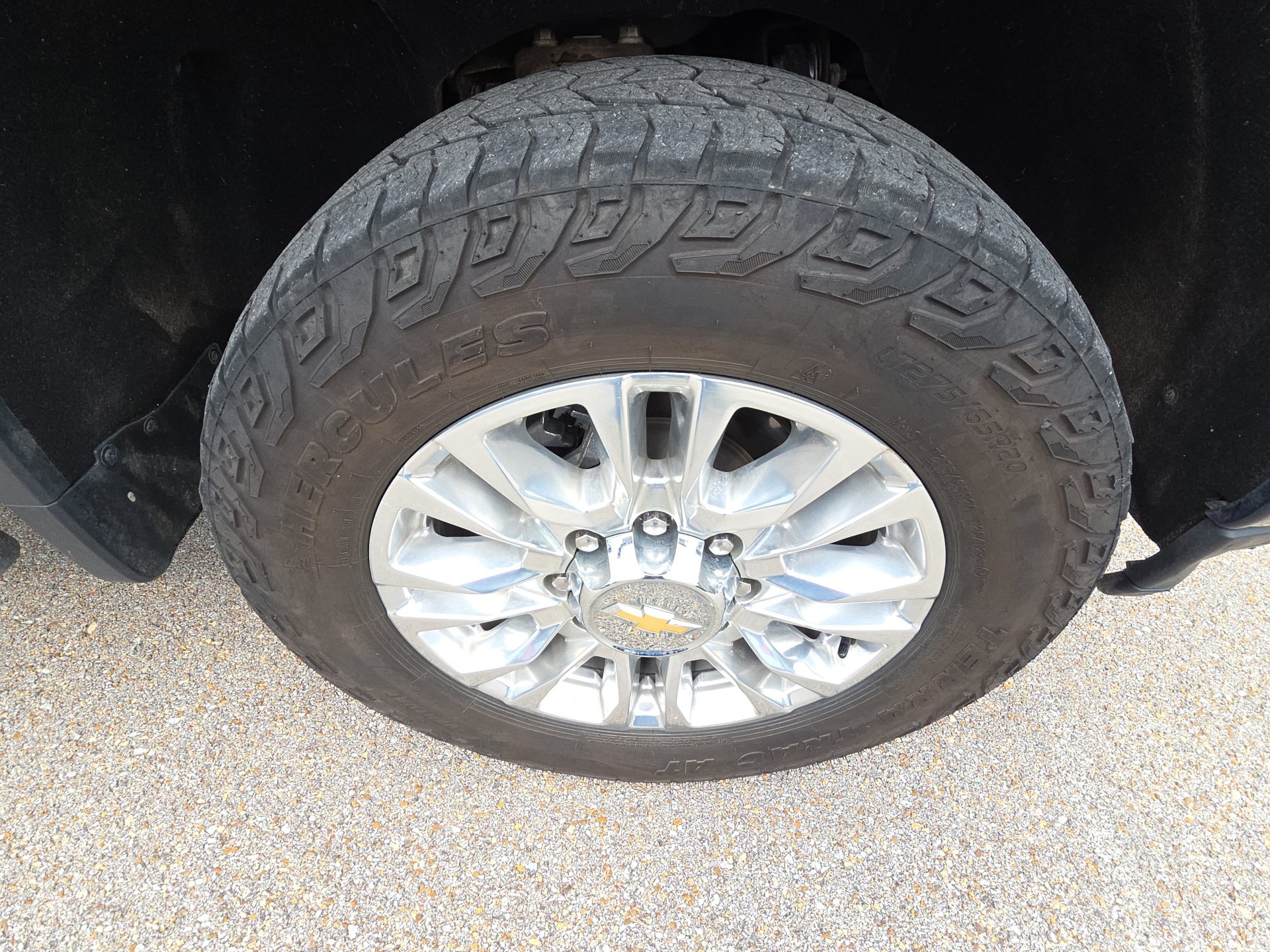Used 2022 Chevrolet Silverado 2500 High Country AWD/4WD image 12