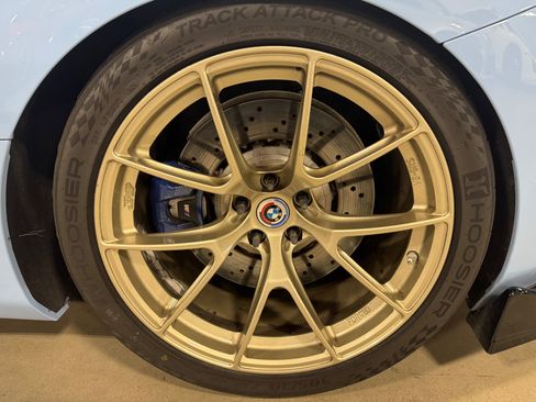 Used 2023 BMW M2 w/ Lighting Package RWD image 97