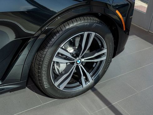 New 2026 BMW X7 xDrive40i w/ M Sport Package image 6