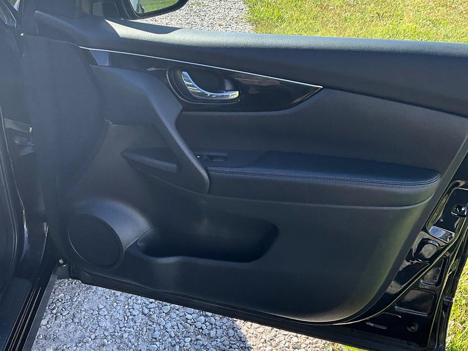 Used 2019 Nissan Rogue Sport SL w/ Premium Package AWD/4WD image 54