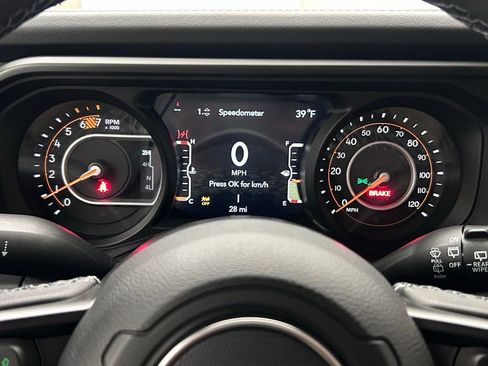 New 2026 Jeep Wrangler Rubicon AWD/4WD image 18