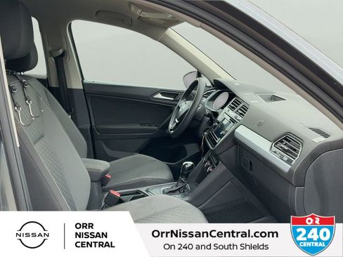 Used 2021 Volkswagen Tiguan S FWD image 11
