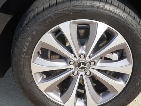Used 2023 Mercedes-Benz GLE 350 image 11