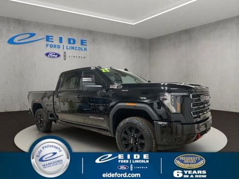 Used 2025 GMC Sierra 2500 AT4 w/ AT4 Premium Plus Package image 1
