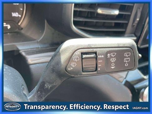 Used 2023 Ford Explorer Limited w/ Equipment Group 301A image 25