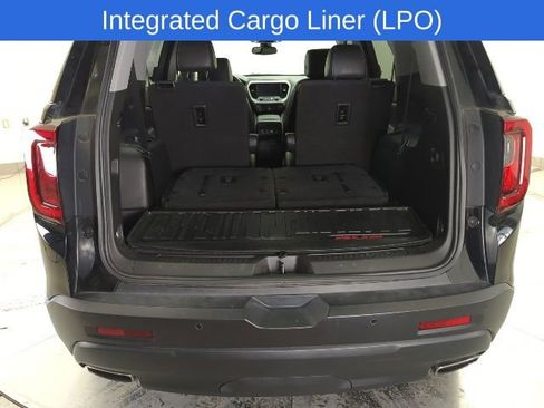 Used 2023 GMC Acadia SLT w/ Elevation Edition image 27