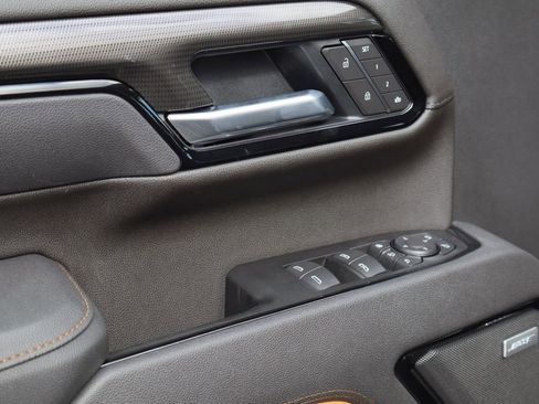 New 2026 GMC Sierra 2500 AT4 w/ AT4 Premium Plus Package image 15