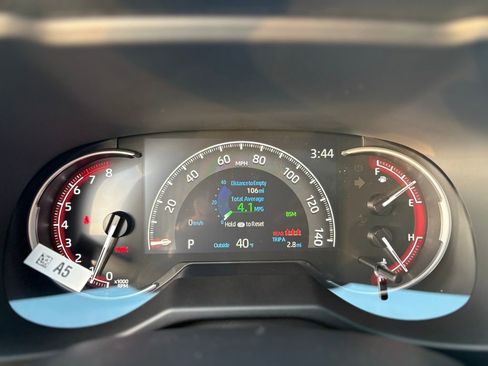 New 2025 Toyota RAV4 XLE image 25