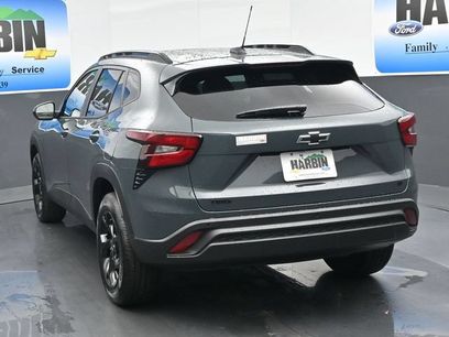 New 2026 Chevrolet Trax LT w/ Driver Confidence Package
