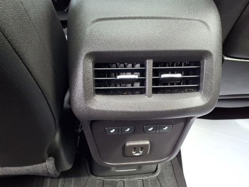Used 2024 GMC Terrain Denali w/ Black Diamond Edition AWD/4WD image 24