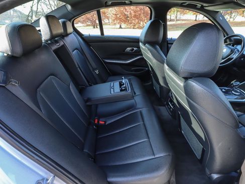 Used 2019 BMW 330i xDrive 330i xDrive w/ Convenience Package image 41