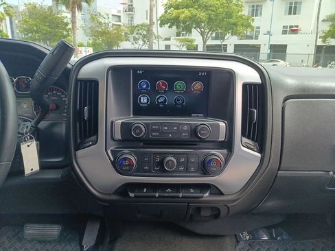 Used 2015 GMC Sierra 1500 SLE w/ SLE Value Package RWD image 19