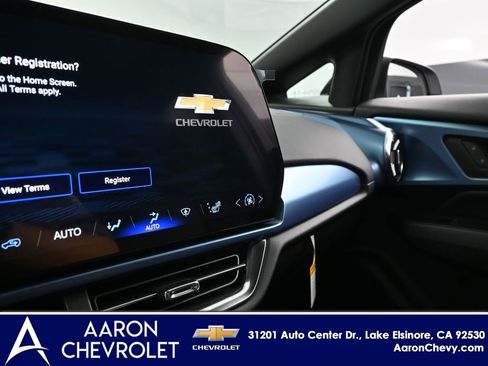 New 2026 Chevrolet Equinox EV LT image 13