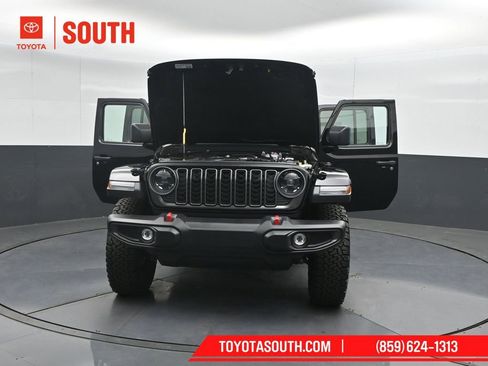 Used 2026 Jeep Wrangler Unlimited Rubicon AWD/4WD image 54
