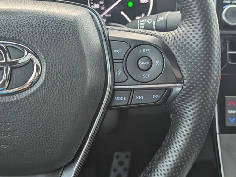 Used 2022 Toyota Avalon Touring image 22