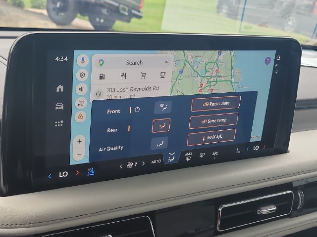 Used 2025 Lincoln Aviator Reserve w/ Equipment Group 201A AWD/4WD image 24