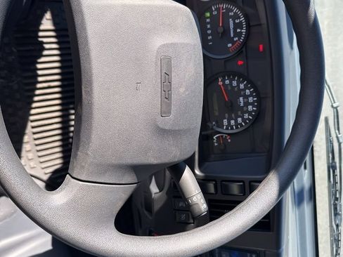 New 2025 Chevrolet Low Cab Forward RWD image 16