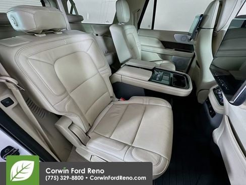 Used 2019 Lincoln Navigator L Reserve AWD/4WD image 31