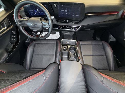 Used 2025 Chevrolet Equinox RS w/ Safety and Technology Package image 21