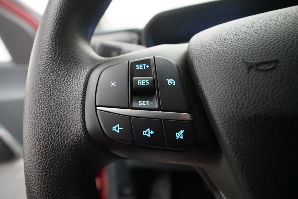 Used 2025 Ford Maverick XLT w/ Equipment Group 301A AWD/4WD image 17