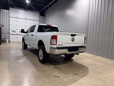 Used 2023 RAM 2500 Big Horn w/ Cold Weather Group AWD/4WD image 6