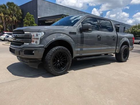 Used 2018 Ford F150 Lariat w/ Equipment Group 502A Luxury RWD image 9