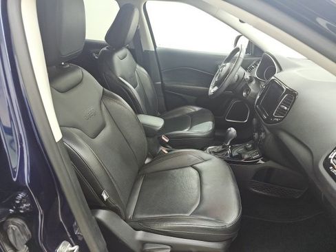 Used 2019 Jeep Compass Limited image 19