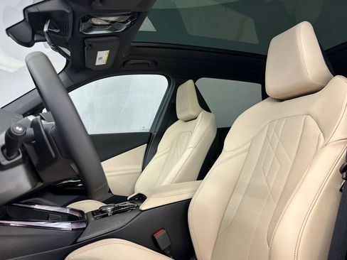 New 2026 BMW X3 xDrive30 w/ Premium Package image 5