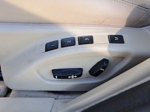 Used 2016 Volvo S60 T5 Premier image 22