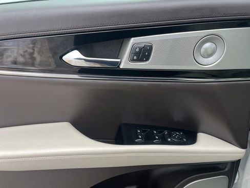 Used 2022 Lincoln Nautilus Black Label w/ Class II Trailer Tow Package image 42